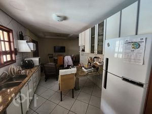 Image 33 - 304107