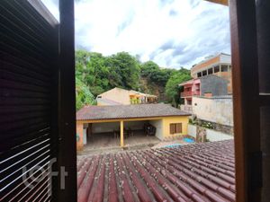 Image 6 - 304107