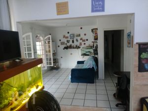 Image 3 - 304109