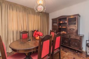 Image 10 - 304137