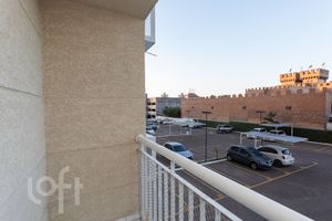 Image 15 - 304168
