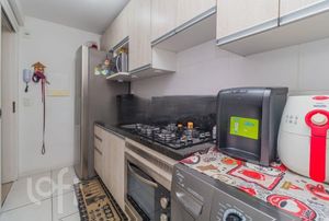 Image 28 - 304239