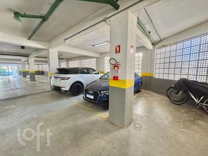 Image 33 - 304306