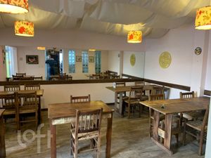 Image 11 - 304317