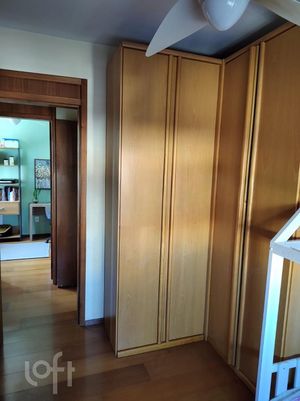 Image 8 - 304337