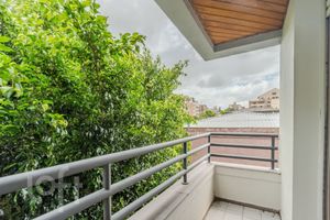 Image 6 - 304429