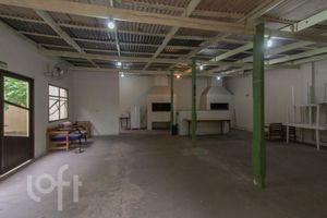 Image 30 - 304438