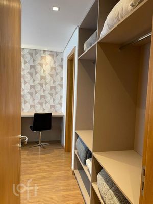 Image 17 - 304444