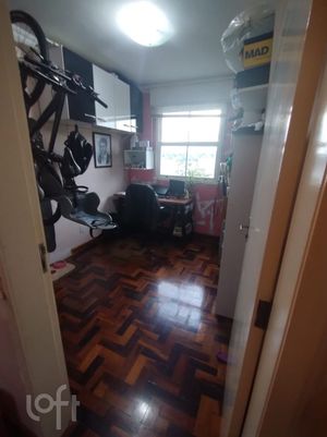 Image 11 - 304453