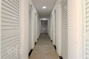 Image 34 - 304455