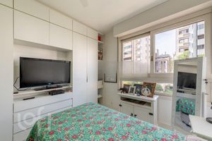 Image 15 - 304463