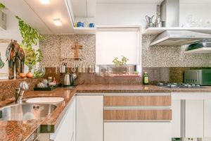 Image 16 - 304463