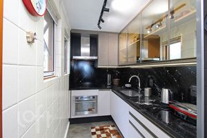 Image 9 - 304467