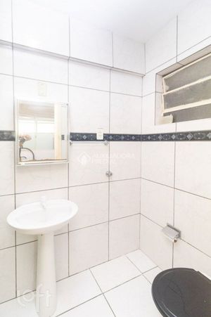 Image 14 - 304484