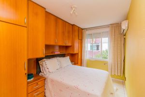 Image 15 - 304554