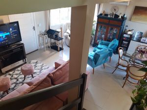 Image 1 - 304589