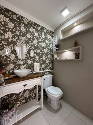 Image 13 - 304663