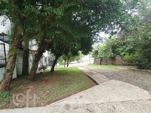 Image 22 - 304702