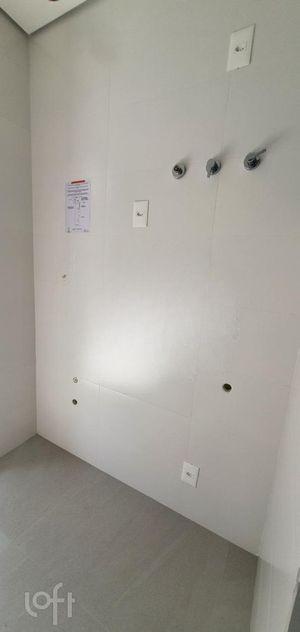 Image 32 - 304708