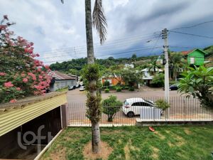 Image 29 - 304714