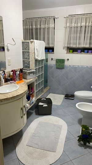 Image 38 - 304721