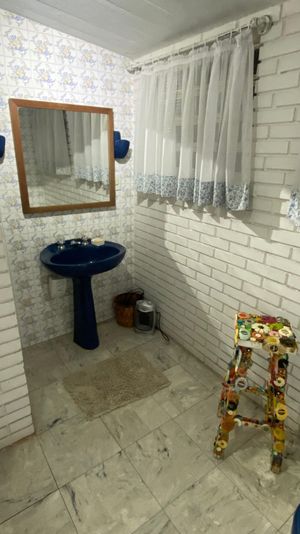 Image 21 - 304721