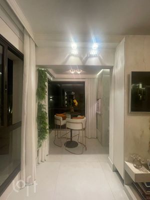 Image 12 - 304733