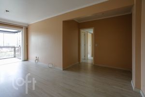 Image 4 - 304741