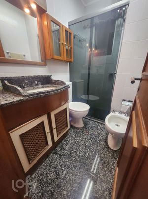 Image 9 - 304748