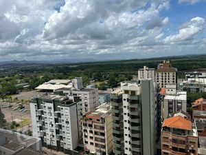 Image 6 - 304769