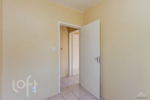 Image 10 - 304772