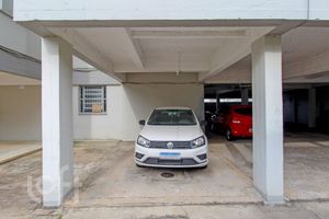 Image 21 - 304794