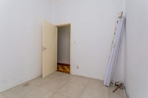Image 10 - 304803