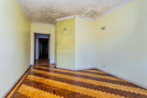 Image 32 - 304803