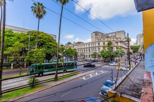 Image 35 - 304803