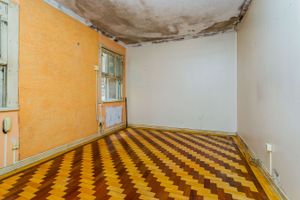 Image 43 - 304803