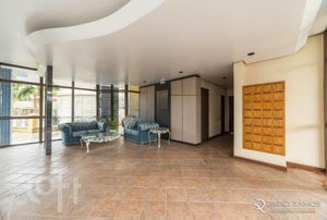 Image 26 - 304811