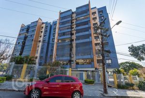 Image 30 - 304811