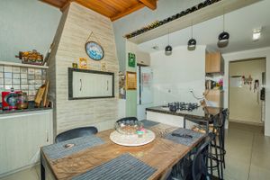 Image 15 - 304831