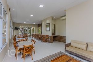Image 30 - 304856