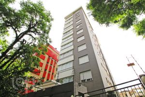 Image 20 - 304884