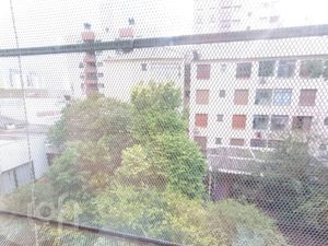 Image 10 - 304900
