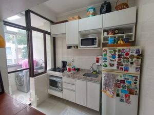 Image 3 - 304900
