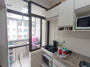 Image 11 - 304900