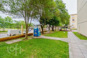 Image 28 - 304915