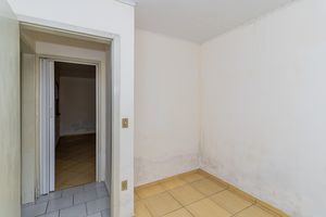 Image 4 - 304923