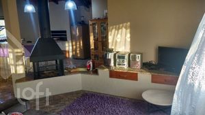 Image 19 - 304929