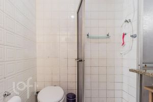 Image 15 - 304935