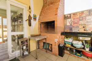 Image 24 - 304935