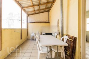 Image 21 - 304935